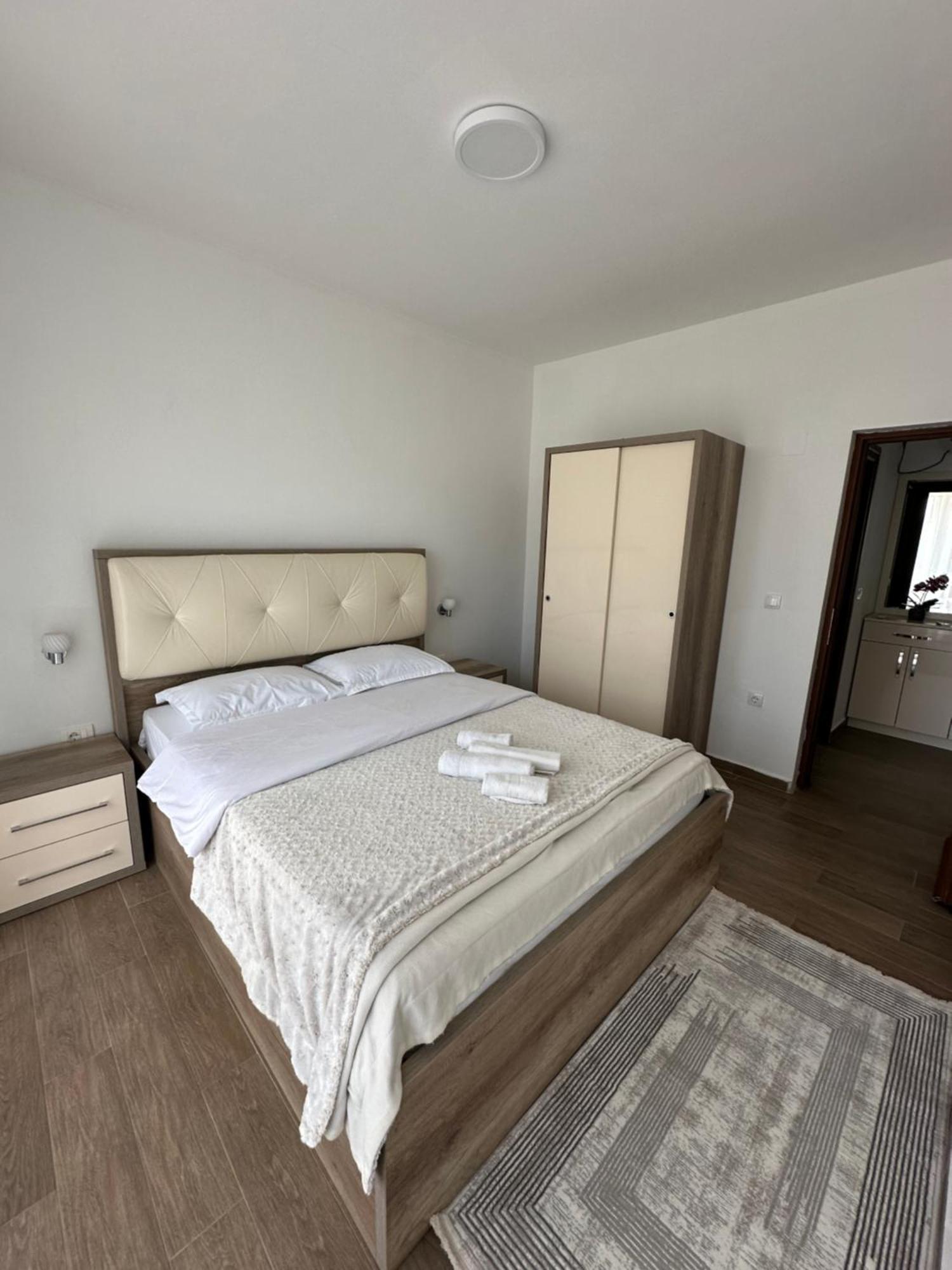 Apartments Amar Улцинь Экстерьер фото