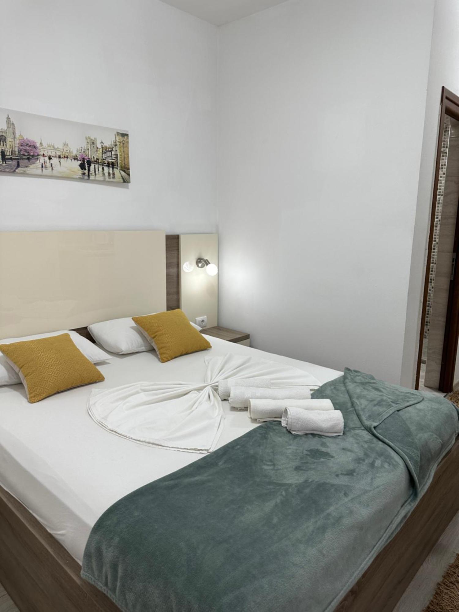 Apartments Amar Улцинь Экстерьер фото
