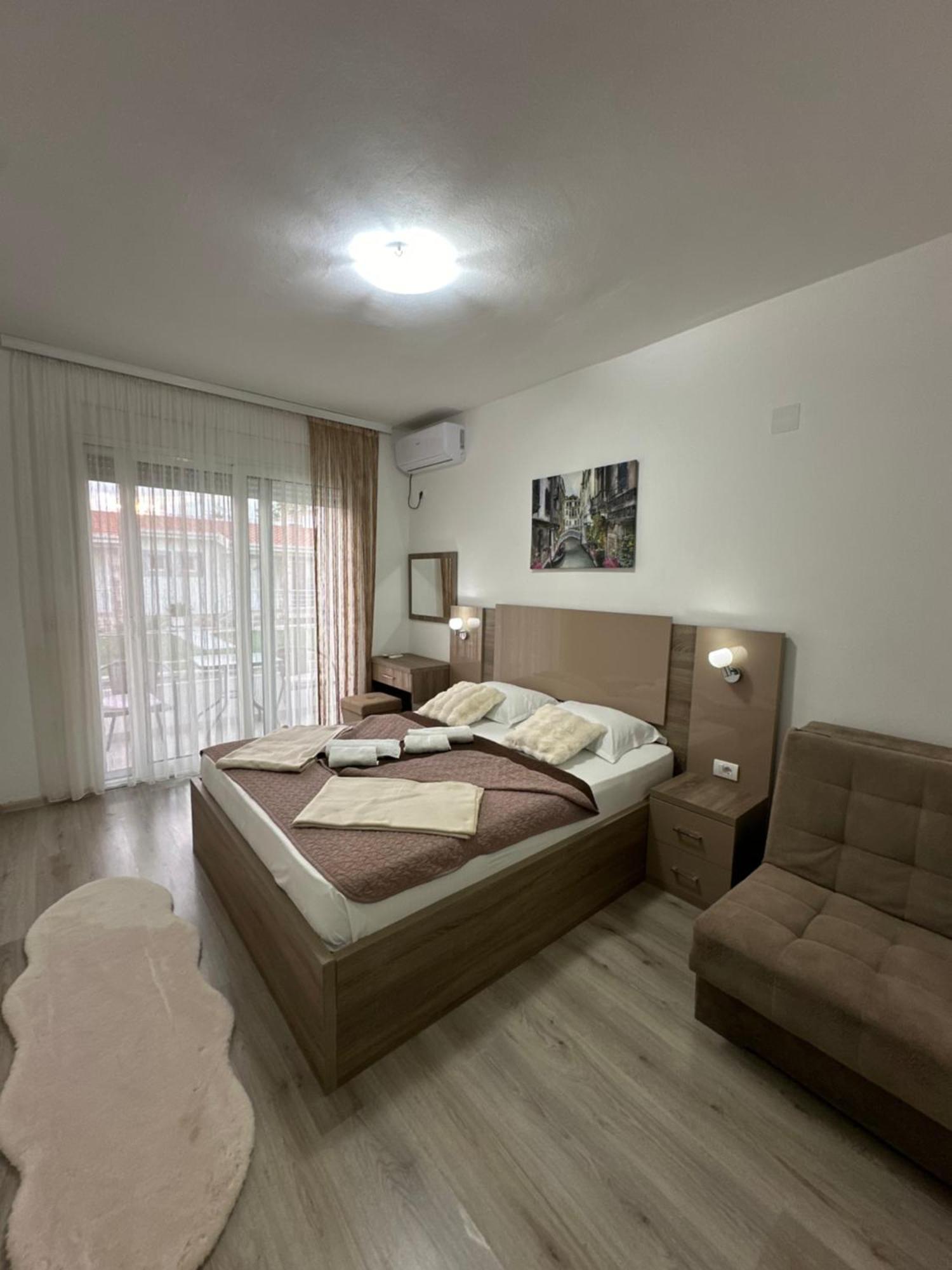 Apartments Amar Улцинь Экстерьер фото